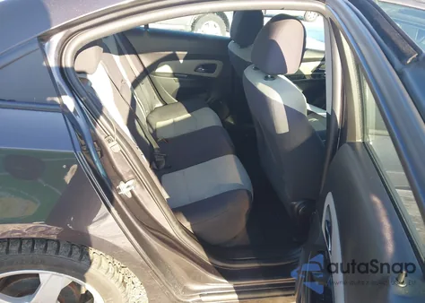 2014 Chevrolet Cruze Ls Auto z USA, uszkodzony, nr VIN 1G1PA5SG8E7188230